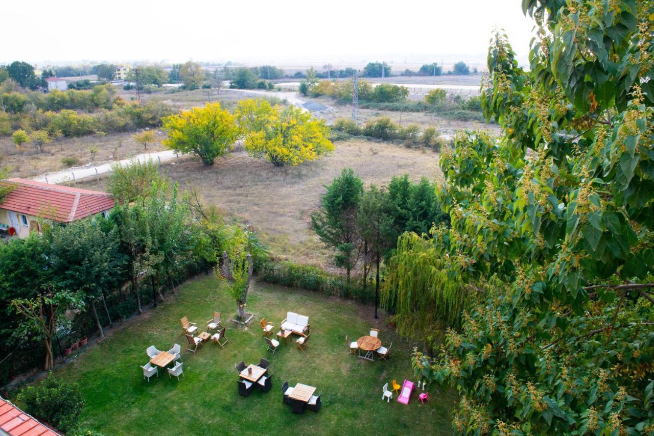 Hotel Simsek Эдирне Экстерьер фото