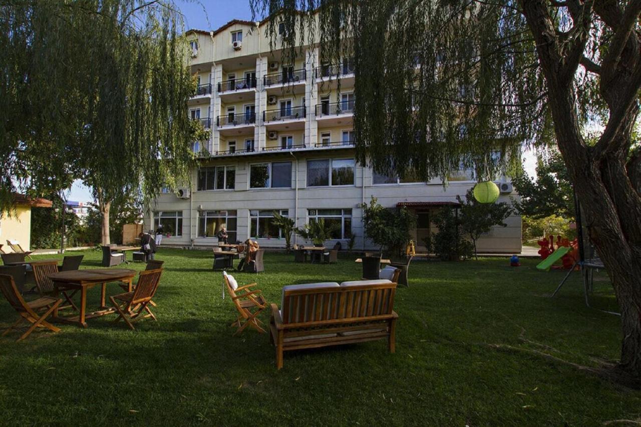 Hotel Simsek Эдирне Экстерьер фото